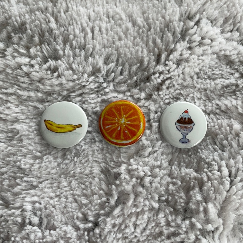 American Girl- Grin Pins-Food